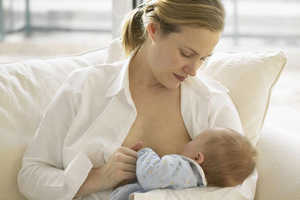 راهکار های افزایش شیر مادران